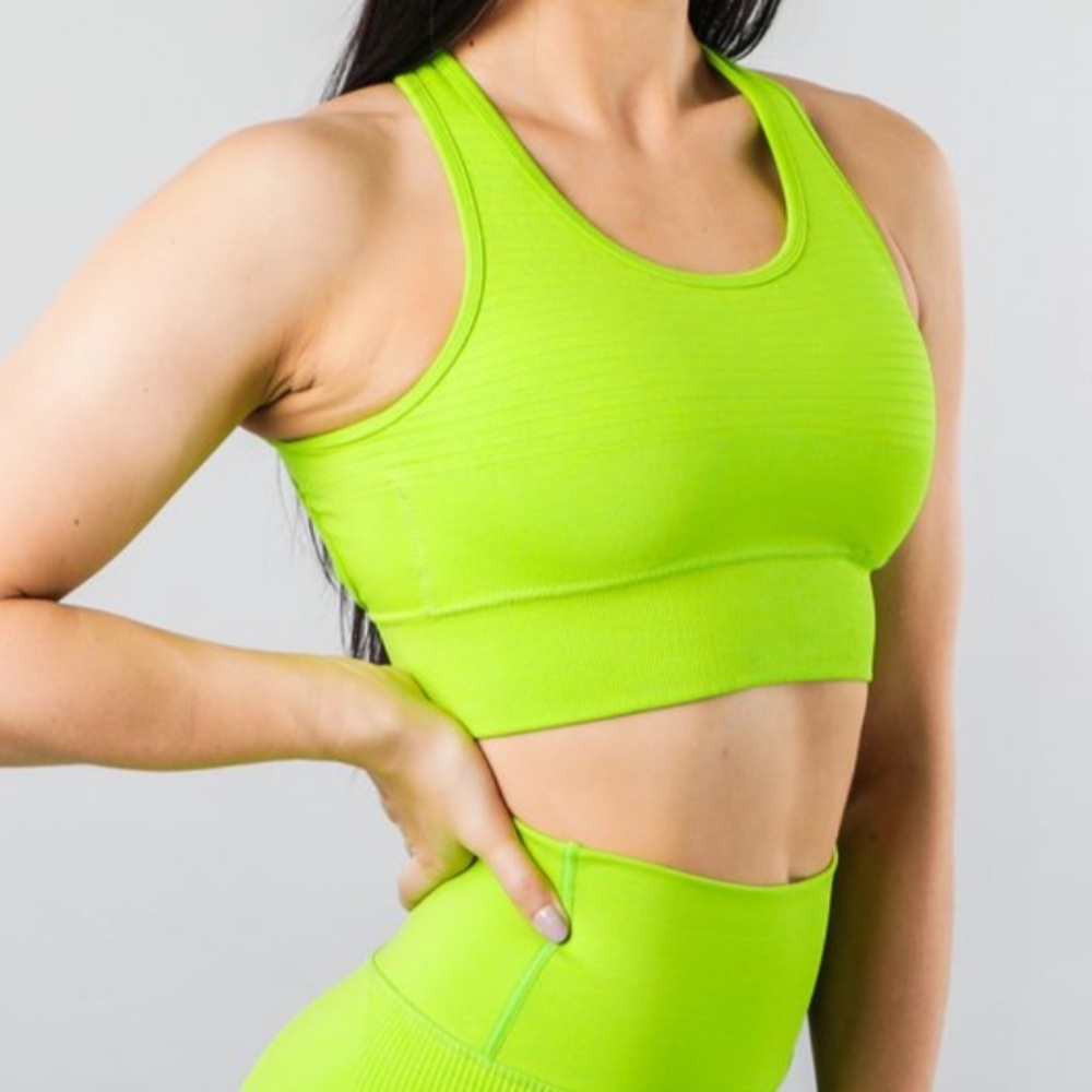 Alphalete Vault Bra